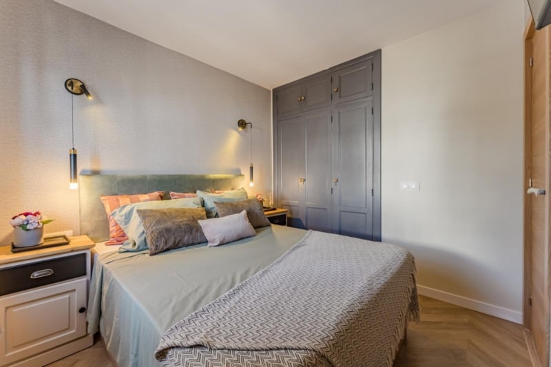 Apartamento reformado con vista al mar en Windsor Park, Torviscas Alto, Adeje – en venta con Borza Real Estate